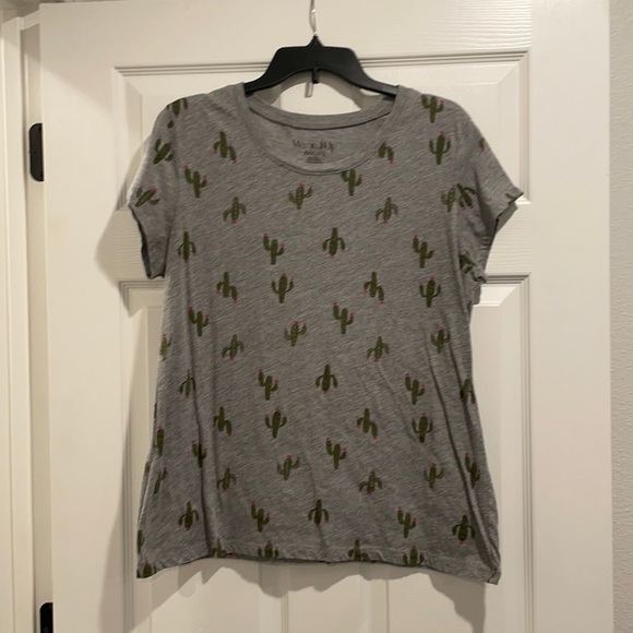 Cactus tshirt - Picture 1 of 3